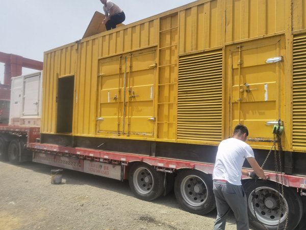 南沙发电机出租100KW发电机需要什么规格的电缆线?